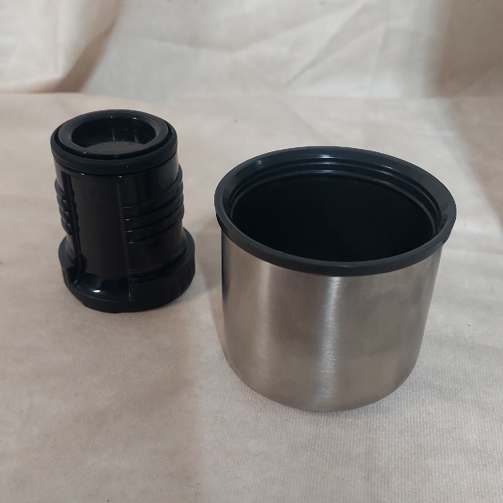 Stanley Adventure 1.4 Qt (1.3 L) Green Vacuum Insulated Thermos EUC - Picture 7 of 7